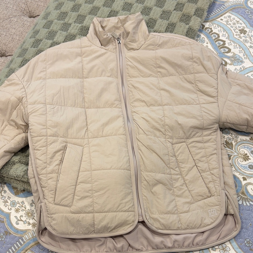 Avalanche Men's Light Tan Quilted Puffer Jacket